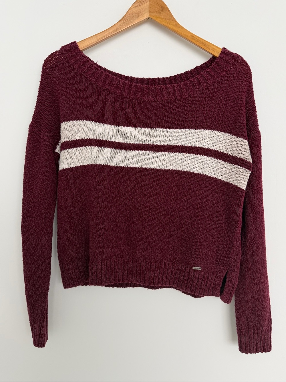 Hollister Burgundy Striped Sweater - Casual Knit Pullover Y2K Academia preppy